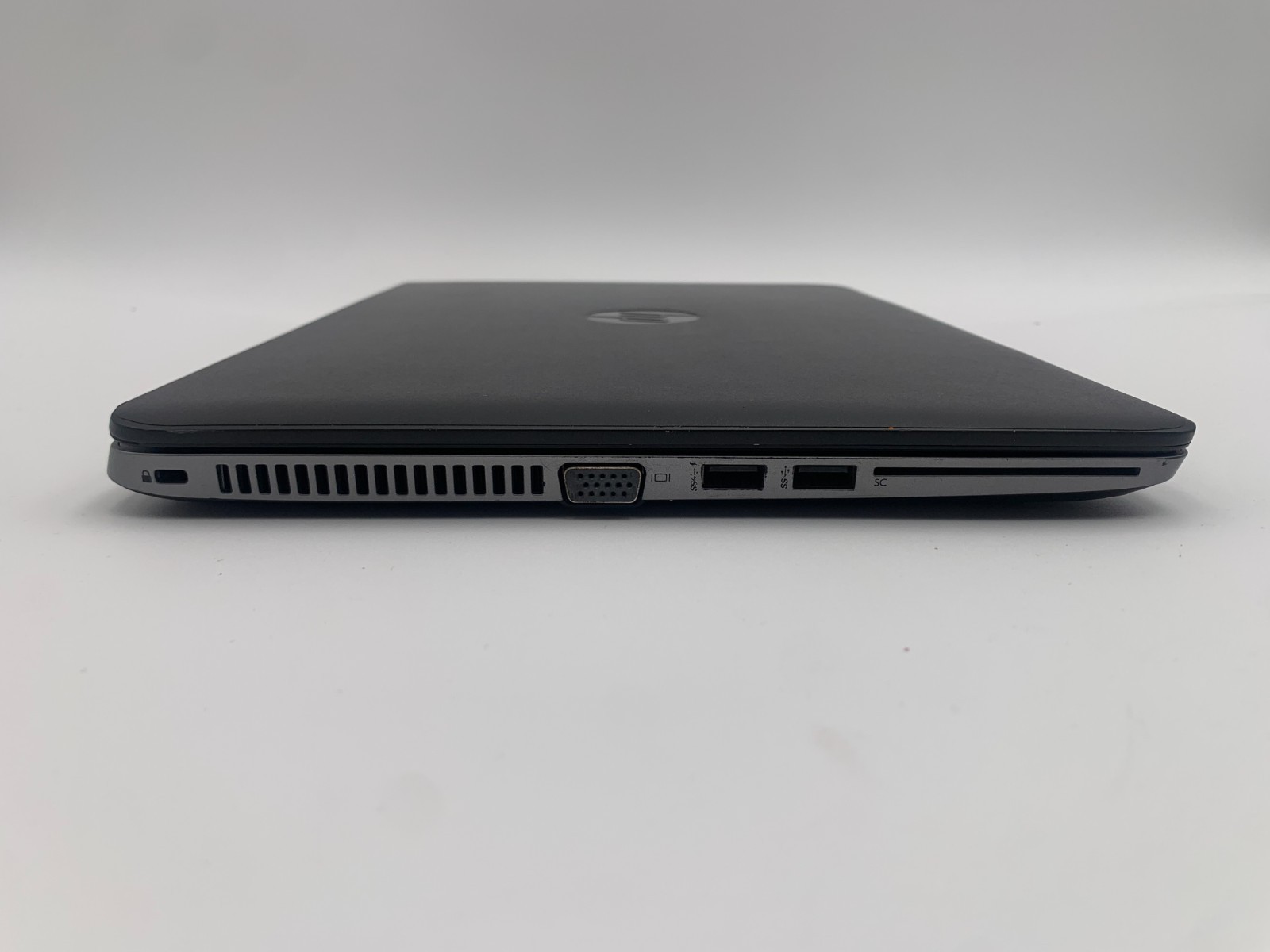 HP EliteBook 840 G2 Laptop with 14 Inch HD Display, Intel Core i7 CPU, 235GB SSD