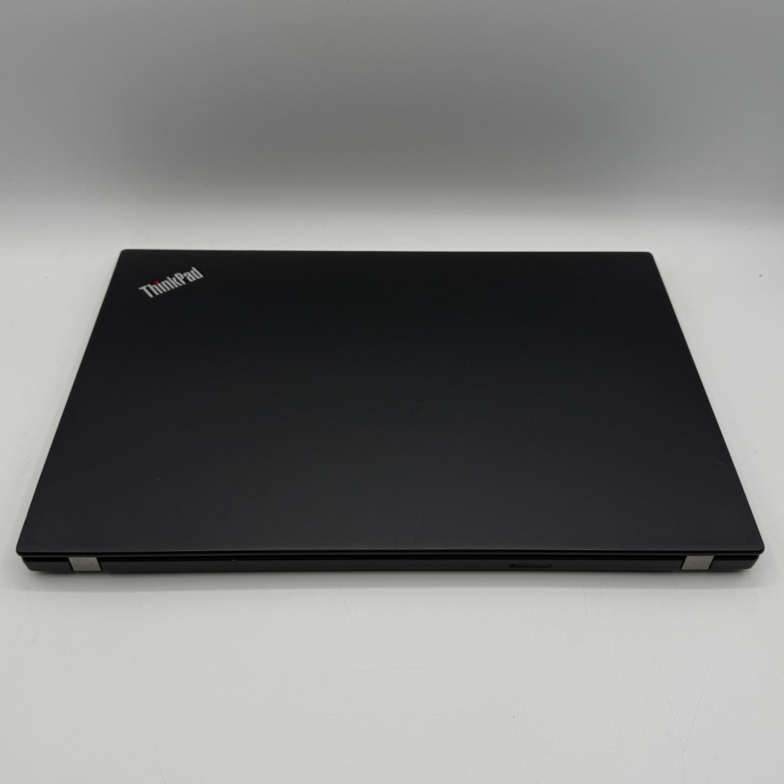 Lenovo ThinkPad T490s 14″ i7-8565U 16GB RAM 256GB SSD Win11 Pro Fingerprin Fair