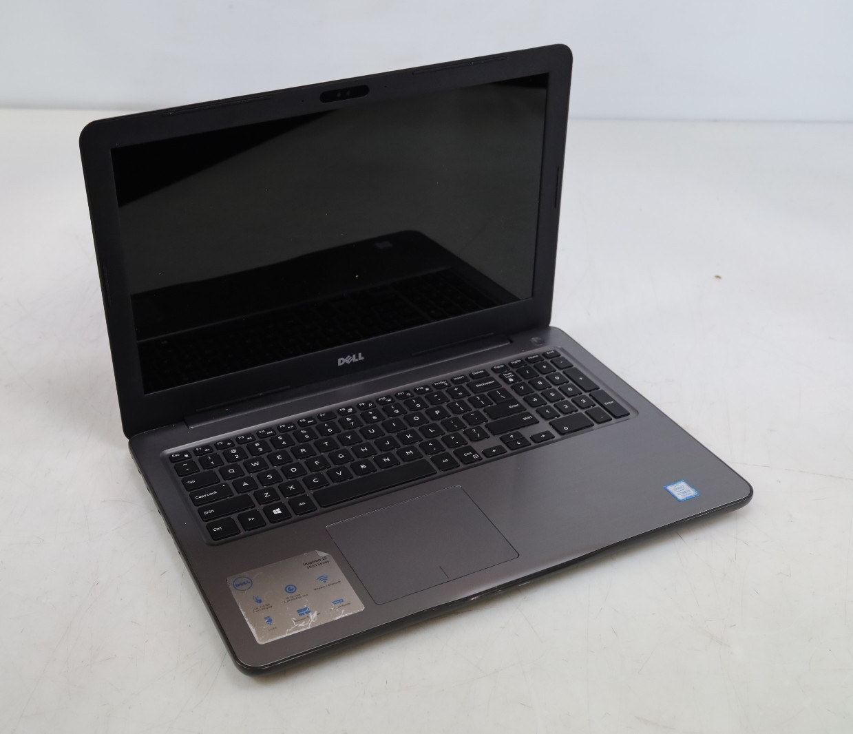 Dell Inspiron 5567 15″ Touchscreen Intel i5-7200U 8GB DDR4 No HDD COA OS