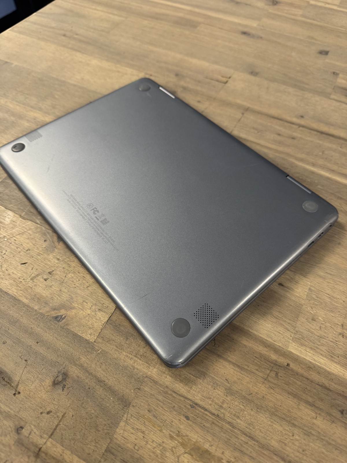 Samsung Chromebook Plus V2 12.2″ XE521QAB *FOR PARTS ONLY! READ DESCRIPTION!*