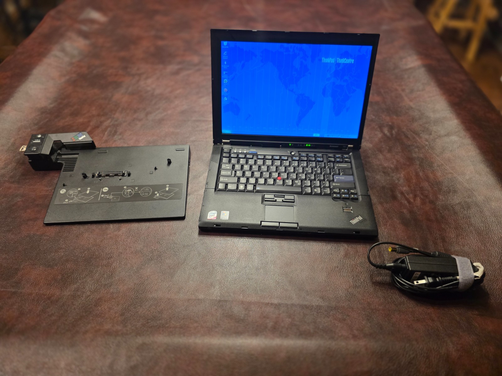 Lenovo ThinkPad T61 15 Inch Windows XP 4GB RAM 80GB SSD Core 2 Duo T7300