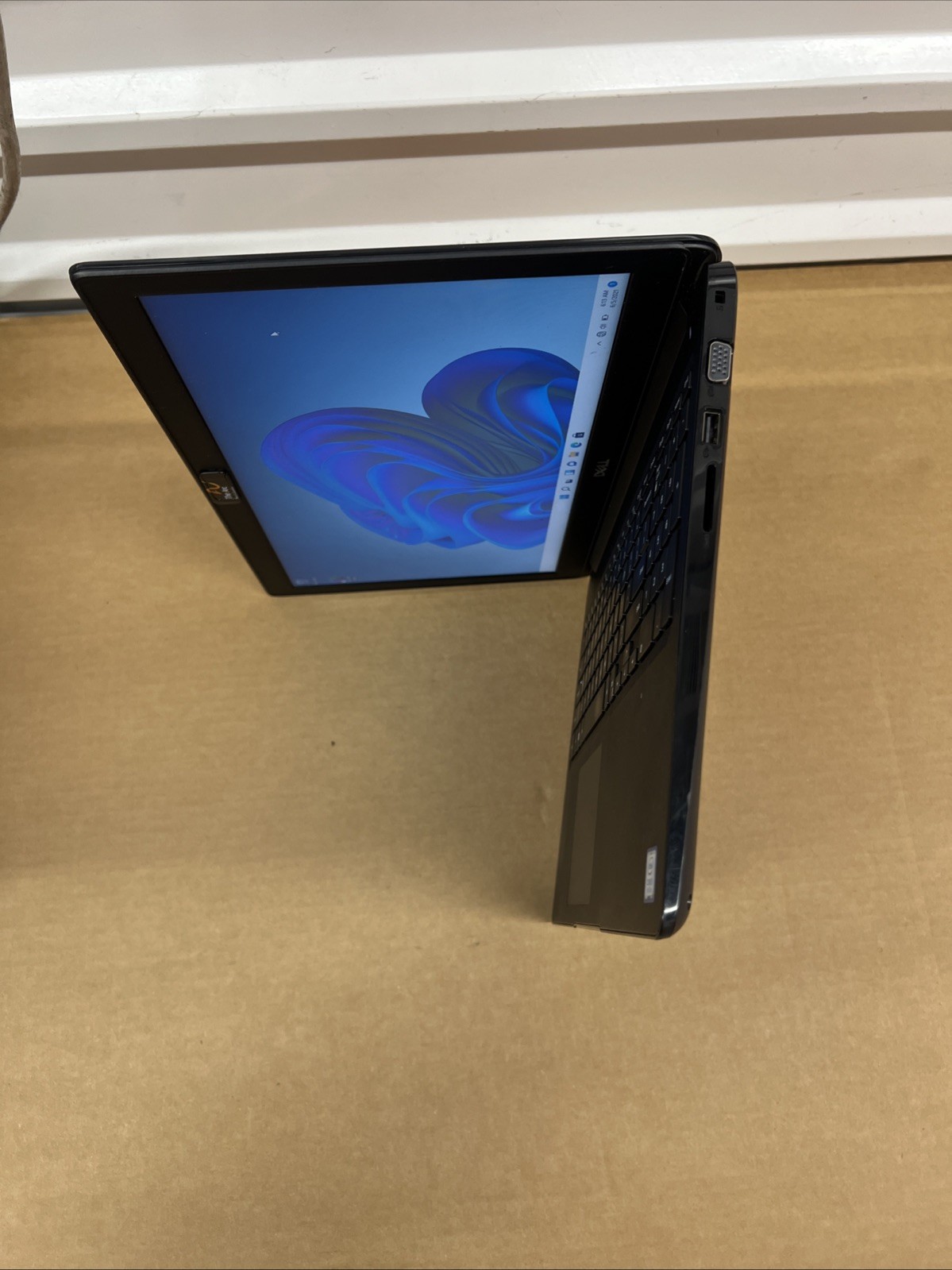 Lot Of 2 Dell Latitude 3500 15.6” i5-8265U 1.60GHz 8GB DDR4 256GB