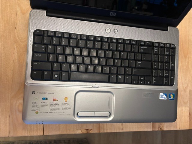HP G60 630US – FOR PARTS – BOOTS TO BIOS – INTEL PENTIUM T4400 – 3GB RAM