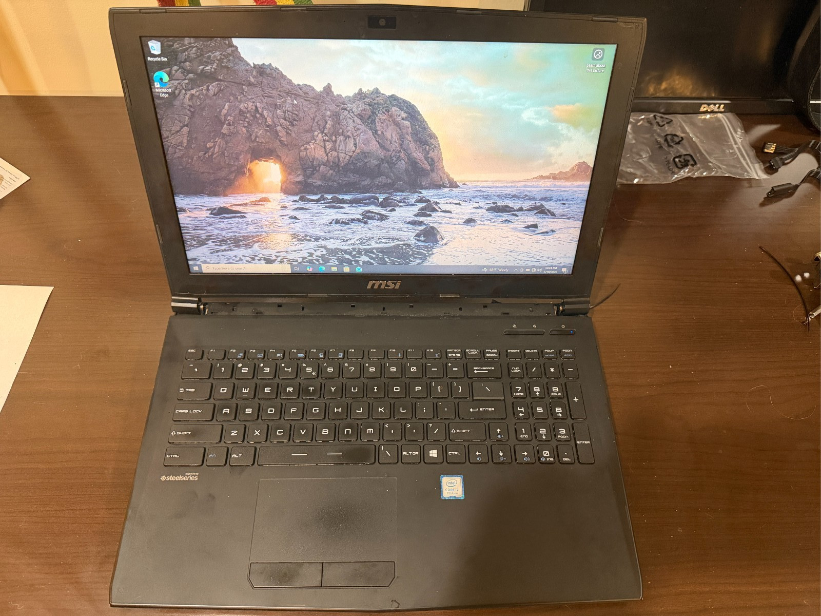 MSI Gaming Laptop – GL62M 15.6″ 1TB+256GB, Intel Core i7 7th Gen, 2.80GHz, 16GB