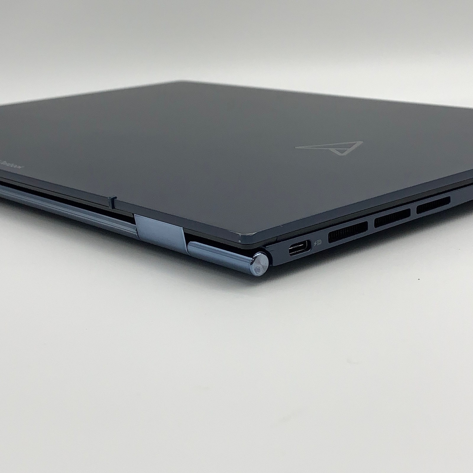 ASUS ZenBook X 13 16GB RAM, 512GB SSD