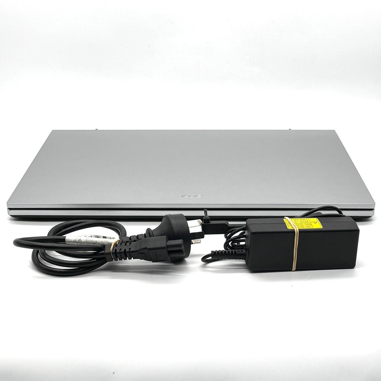 Acer Aspire 3 A315-59 15.6 Inch i5-1235U 8GB RAM 500GB Win 11 Silver Laptop