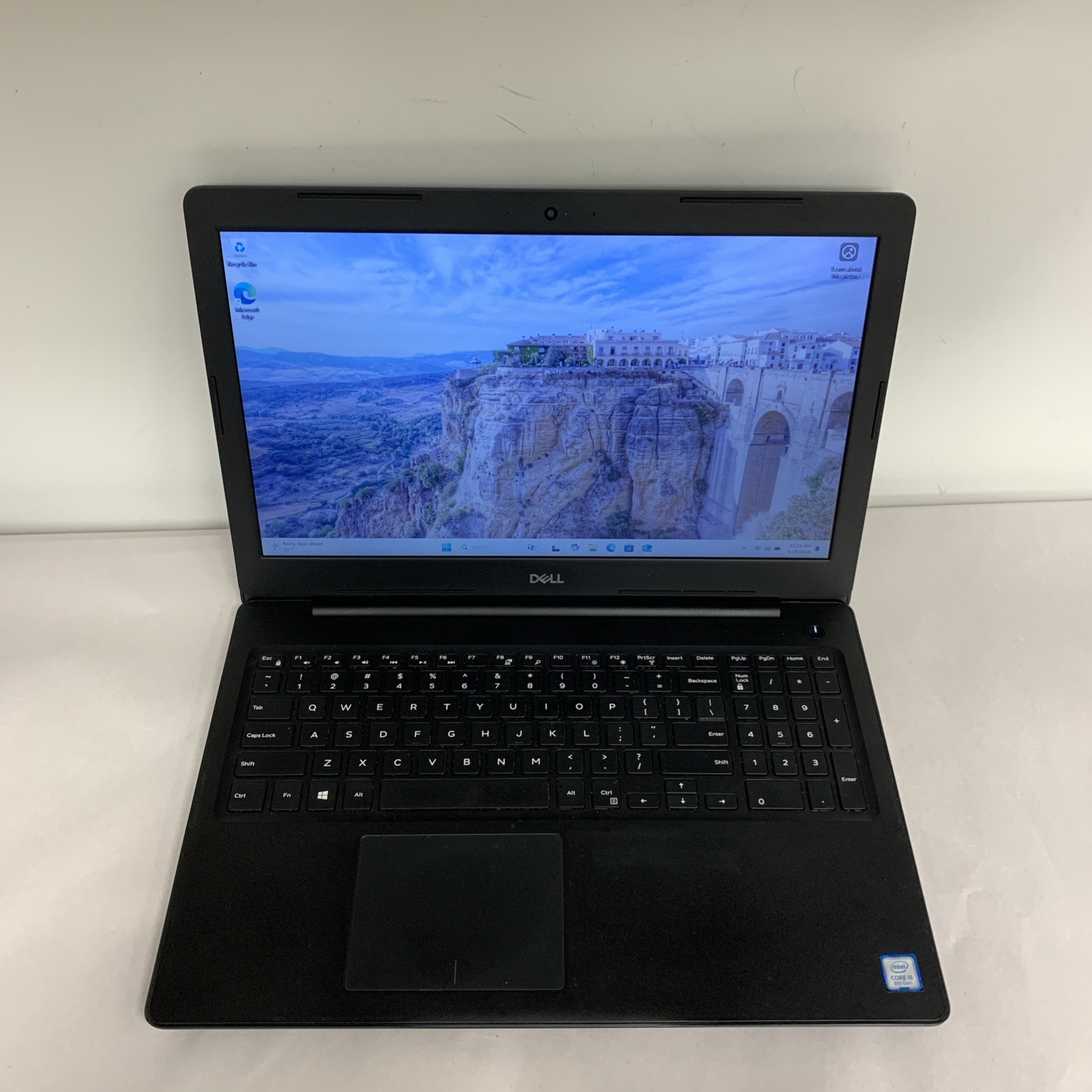 Dell Latitude 3590 15.6″ Core i5-8250U 8GB RAM 512GB HDD Win11 Pro
