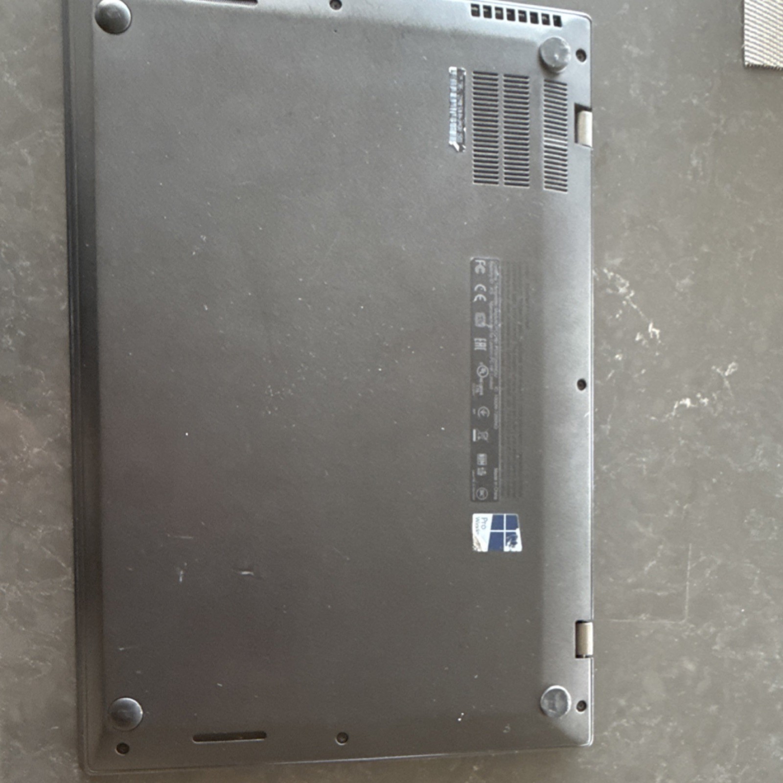 Lenovo ThinkPad X1 Carbon (3rd Gen) 8 GB RAM, Intel Core i7-5600U 180 GB SSD