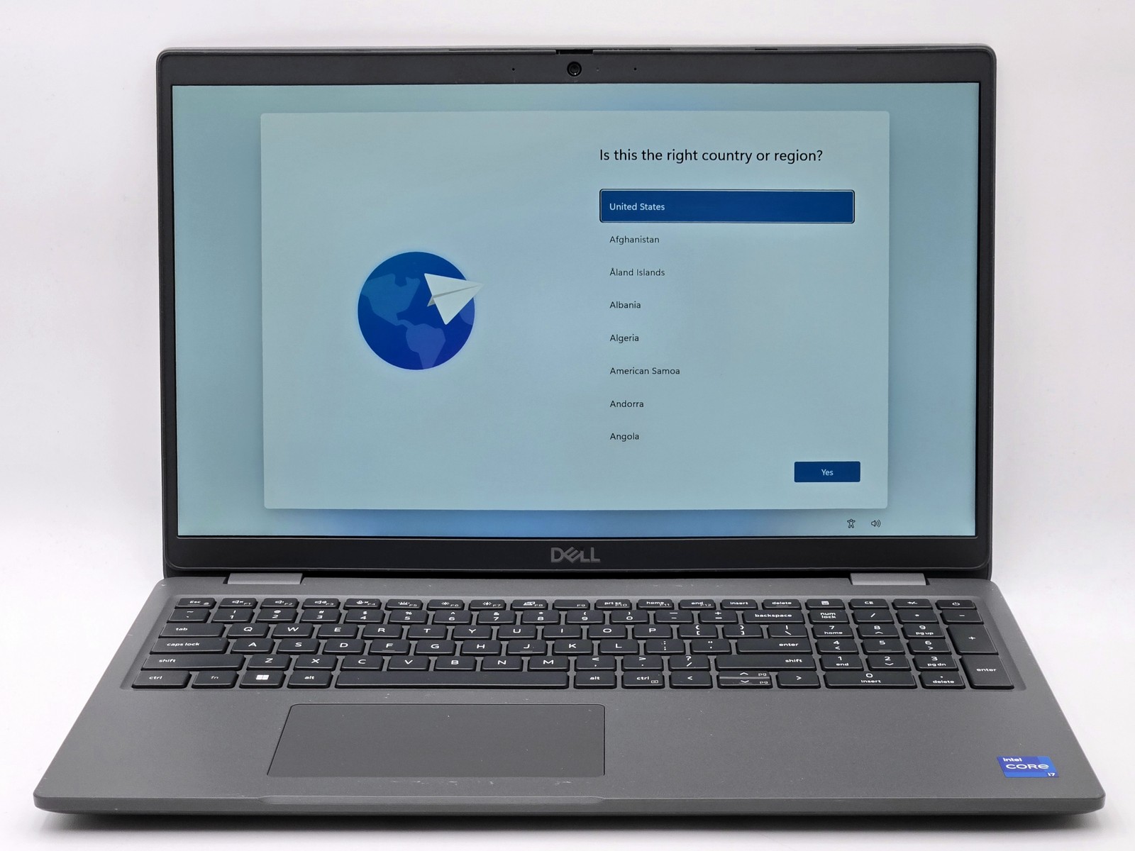 Dell Latitude 3540 15″ FHD I7-1355U 256GB SSD 16GB W11P Webcam Backlit