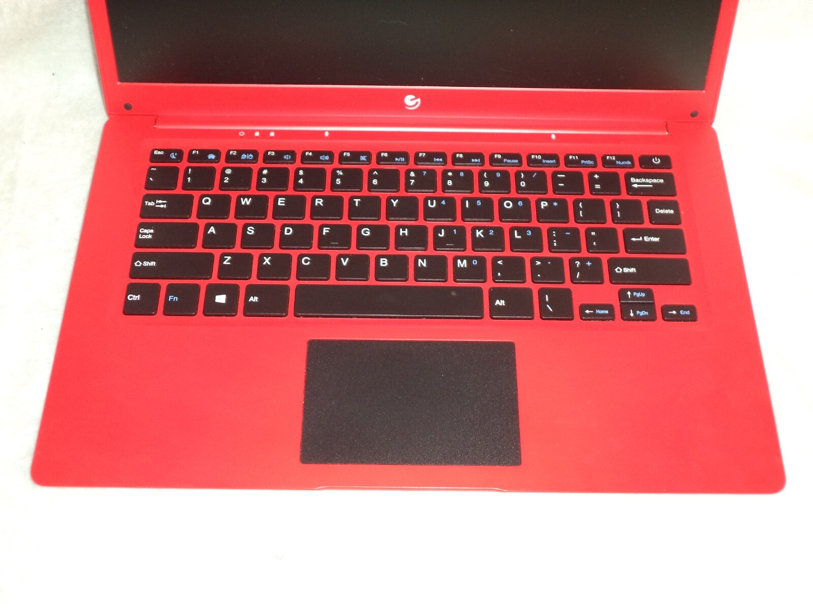 Ematic EWT147 14.1″ Laptop PC with Intel Atom Quad-Core Processor, 4GB Memory