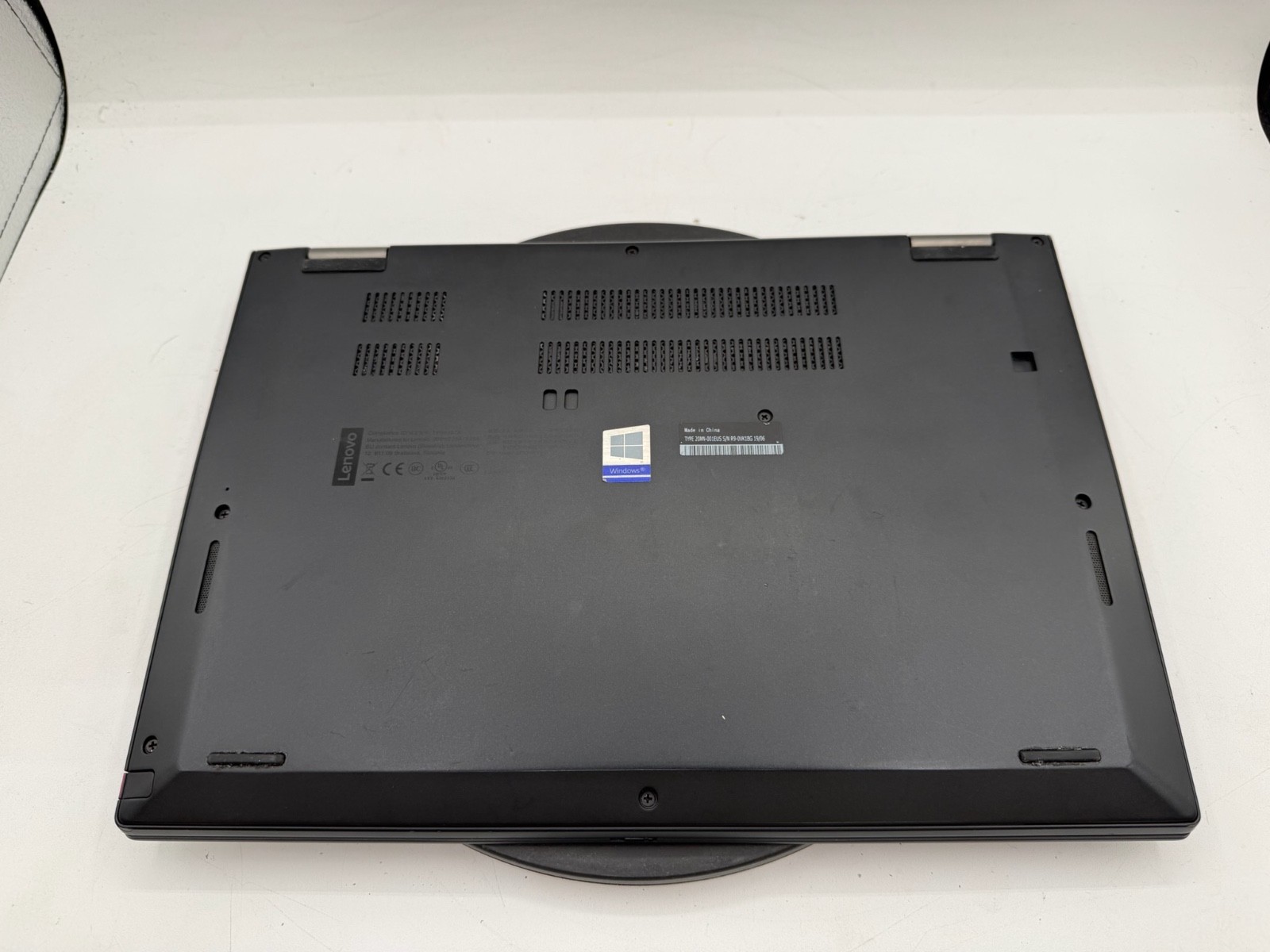 Lenovo ThinkPad X390 Yoga-i5-8365U-8GB DDR4 Ram 256GB NVME SSD W11P **REPAIR**