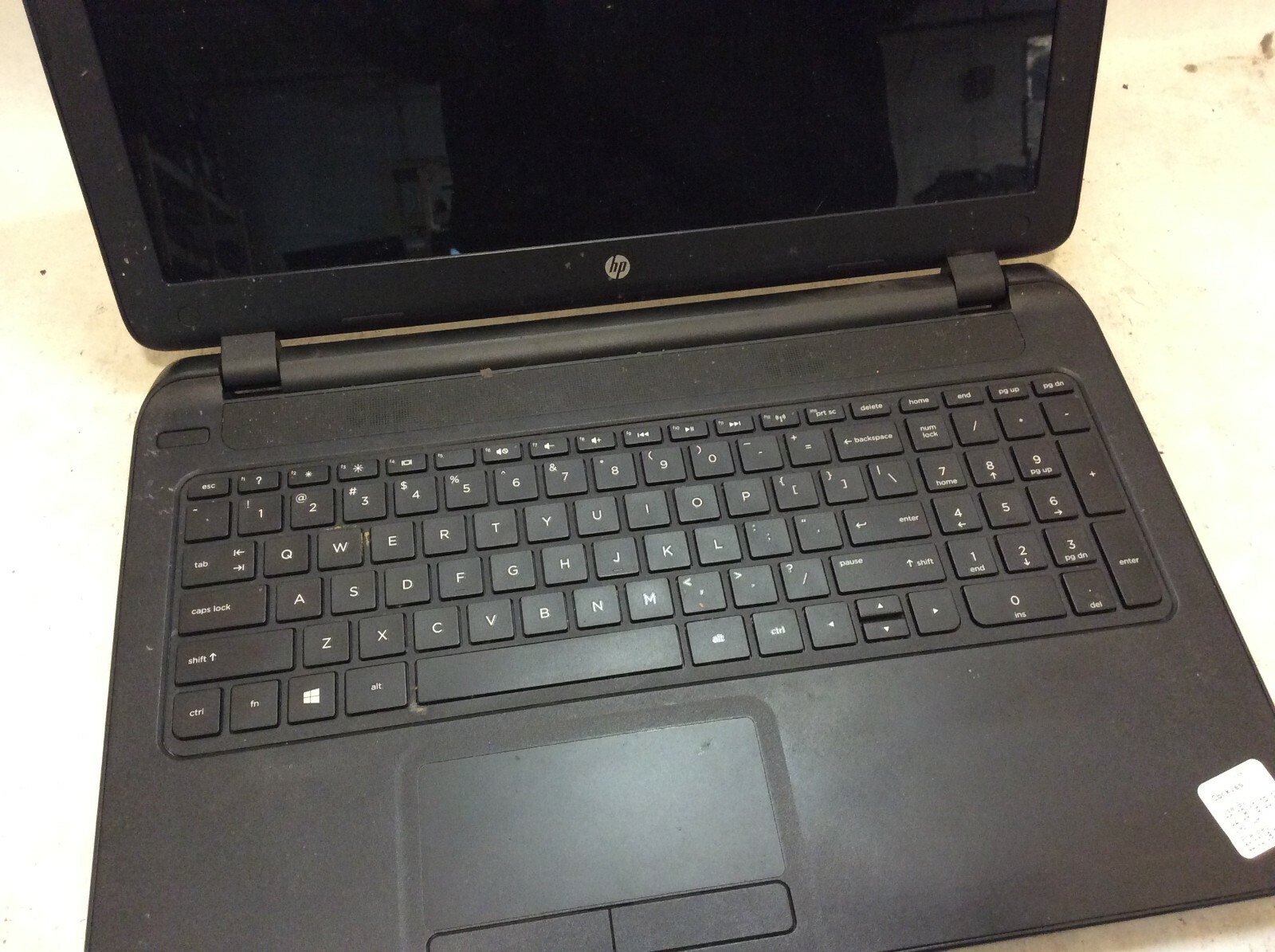HP Notebook 15-f097nr Laptop 15″ Intel Celeron READ DESCRIPTION -PP