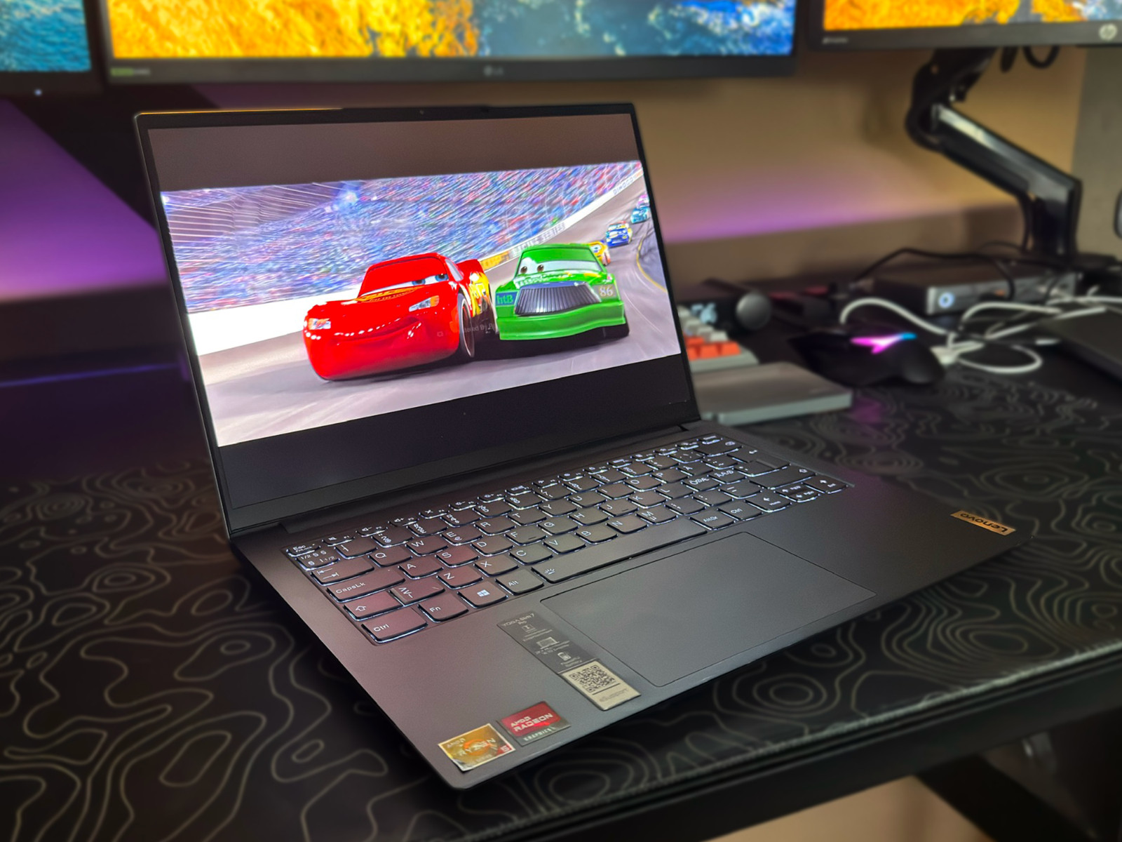 Lenovo Yoga Slim 7 Pro 14ACH5 / AMD Ryzen 5 5600H / 16GB RAM / 512GB SSD