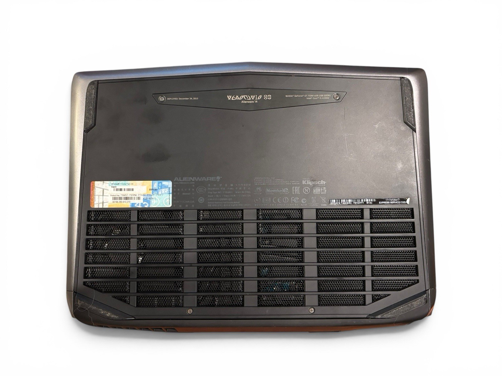 ALIENWARE 14 (P39G) i5-4200M 8GB RAM 750GB HDD