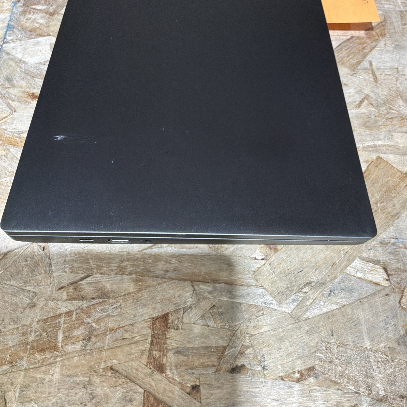 Lenovo IdeaPad 5 15ITL05 15.4″, i5-1135G7 -16GB DDR4- 512GB SSD C486
