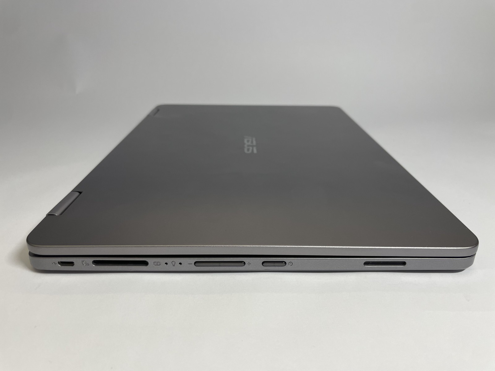 Asus VivoBook Flip 14 J401M Celeron N4000 1.10GHz 4GB, 64GB Convertible 2-in-1