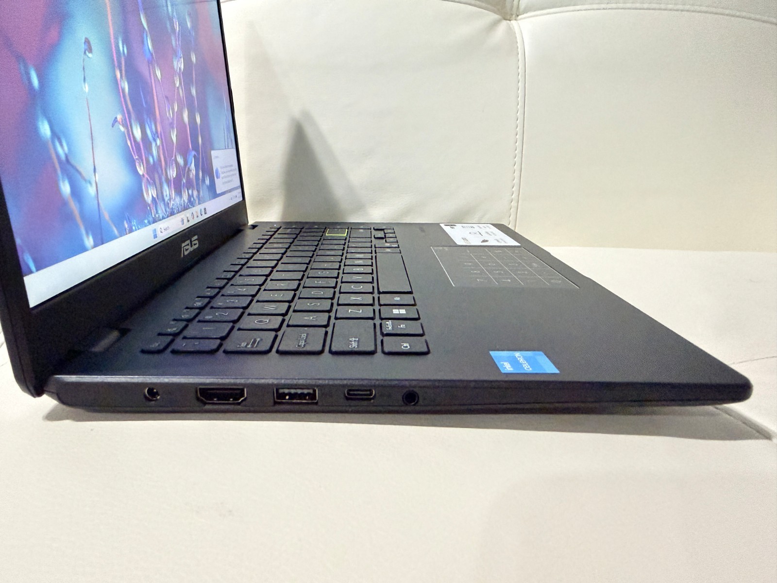 ASUS Vivobook Laptop 14″ FHD Intel N4500 4GB DDR4 128G EMMC + Wireless Mouse