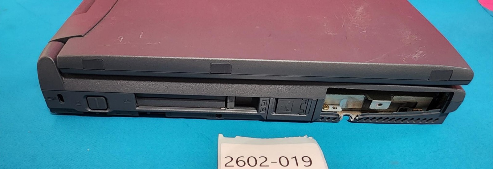 Toshiba Satellite 4100XDVD Laptop – UNTESTED – PARTS ONLY