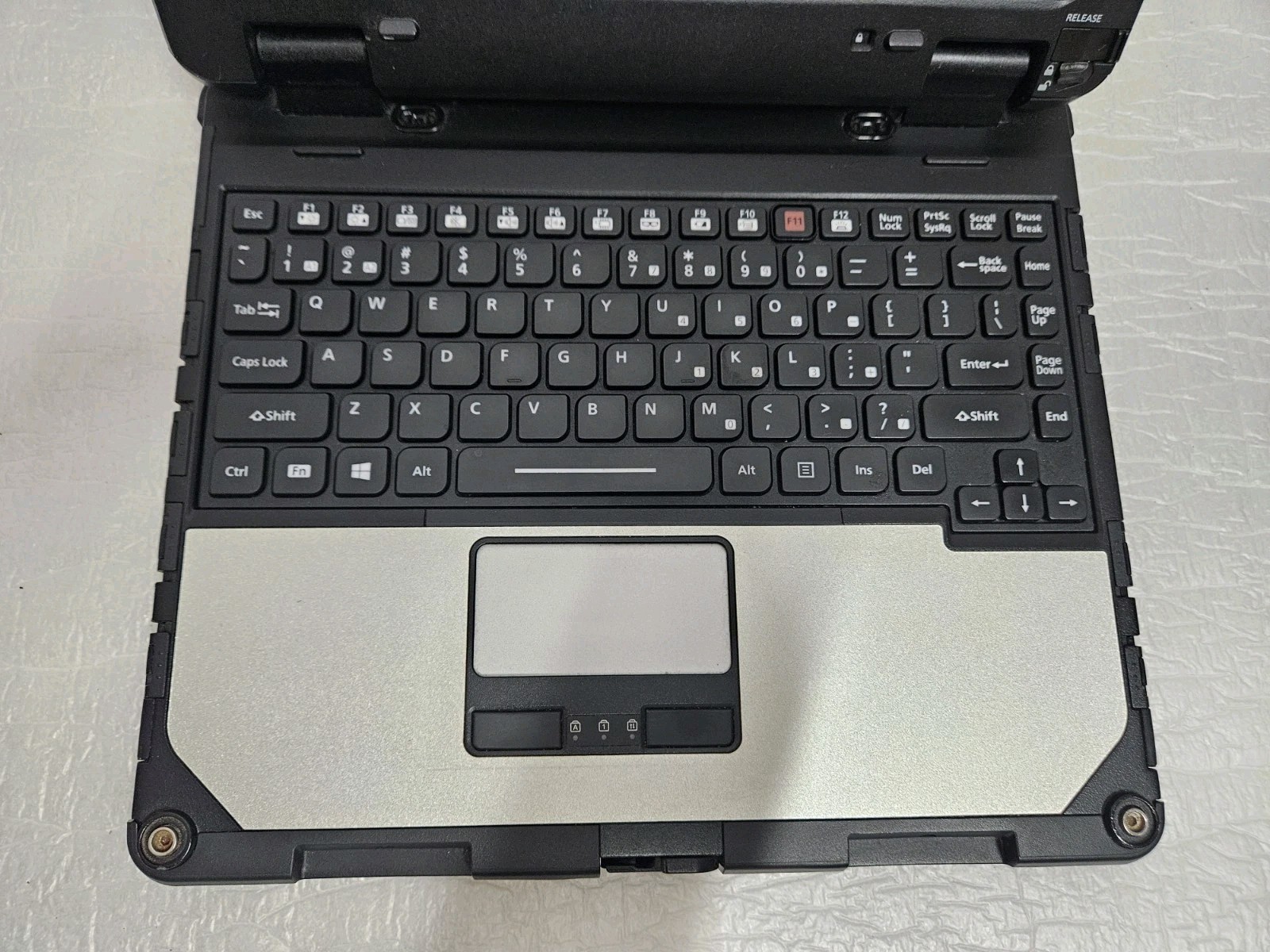 Panasonic Toughbook CF33 Intel I5 7600U 16GB RAM Win11 Pro, No SSD, 0% Batt Life