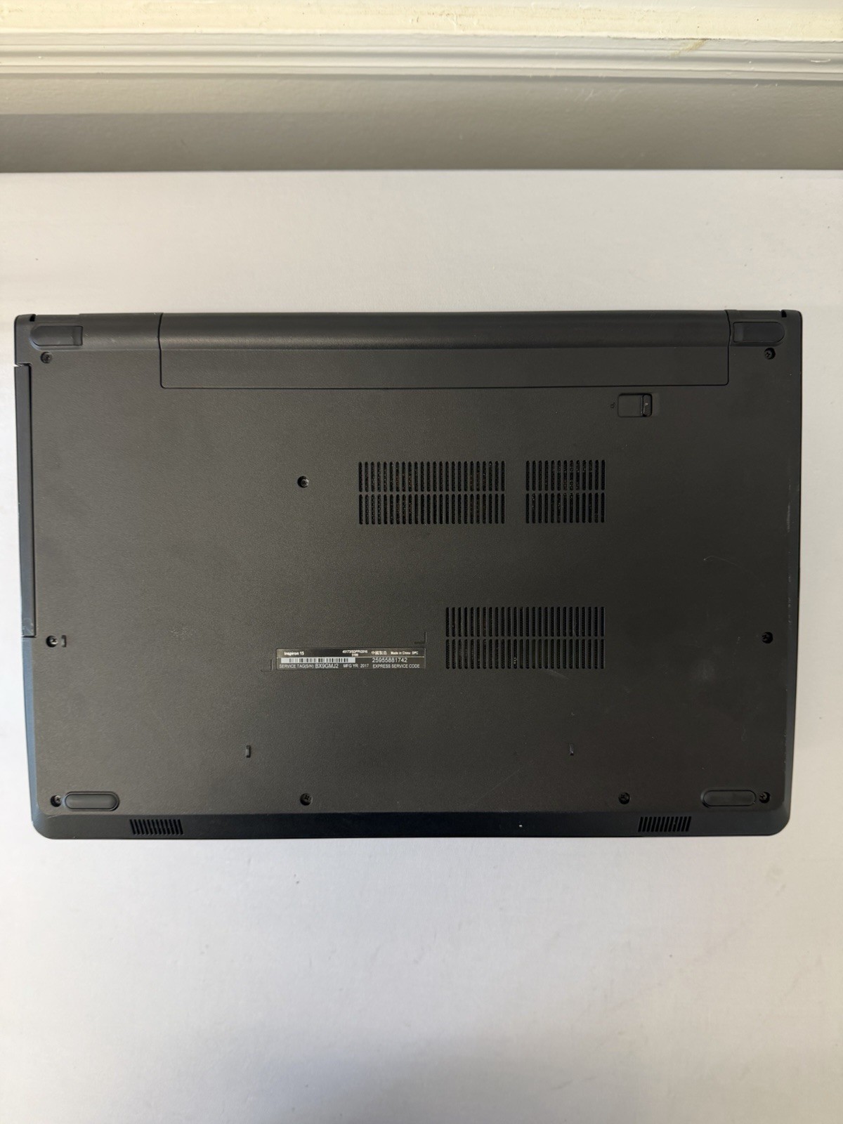 Dell Inspiron 15-3567 Laptop – Good Screen – Intel i3-6006U – RAM 6 GB -Read Des