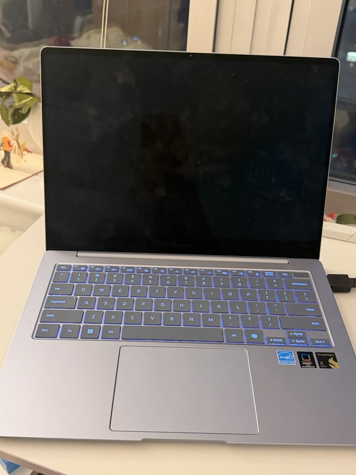 Samsung Galaxy Book4 Edge 14” Snapdragon X Elite – No Internal display