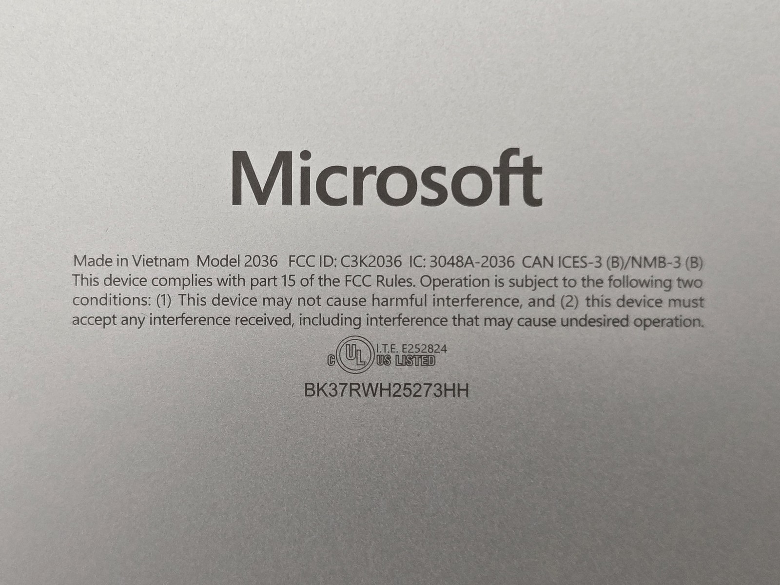 Microsoft Surface Laptop 7th Edition 13.8in Touch Snapdragon X 16GB 512GB W11