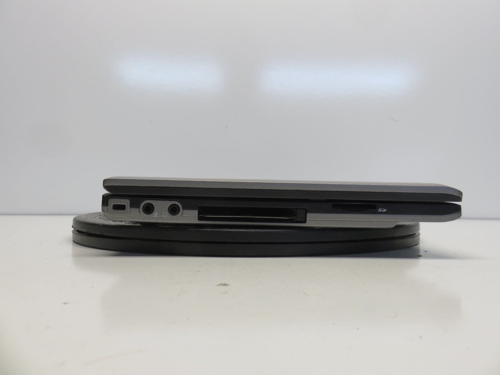 Dell Latitude D430 Intel Core 2 Duo 06F2 1.2GHz 1024 GB NO HDD No Batt