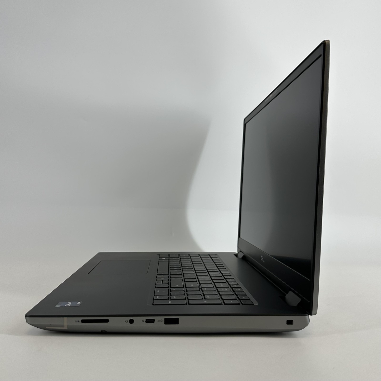 Dell Precision 7780 17.3 FHD 2.2 GHz i9-13950HX 64GB 1TB SSD NVIDIA RTX 3500 Ada