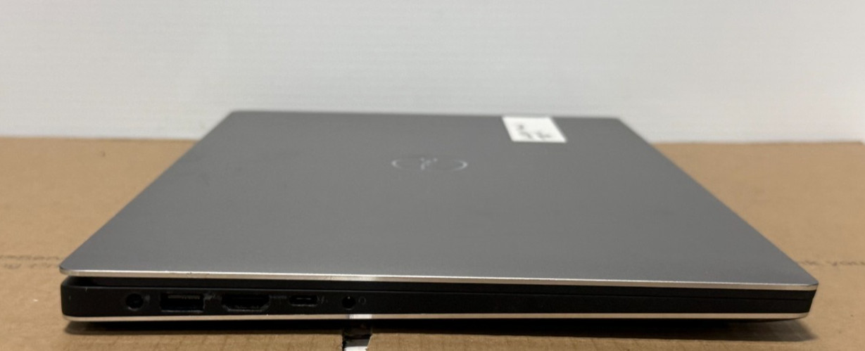 Dell Precision 5540 15.6″ Intel i9-9880H 16GB 512GB SSD Quadro T2000 Wind 11Pro