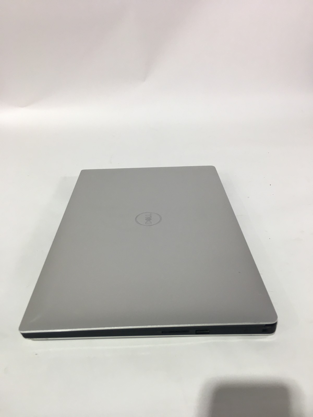 DELL Precision 5530 15.6″ Core i7-8850H 2.60GHZ 32GB RAM 1TB SSD P2000