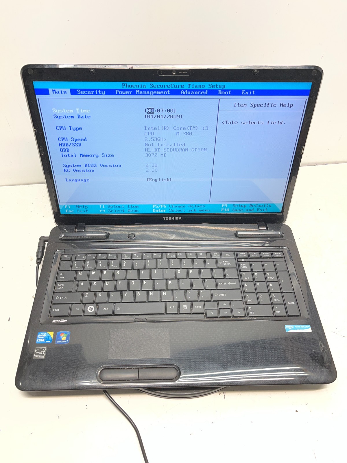 Toshiba Satellite L670 Intel Core i3 M380 2.53GHz 3GB Ram NO HDD