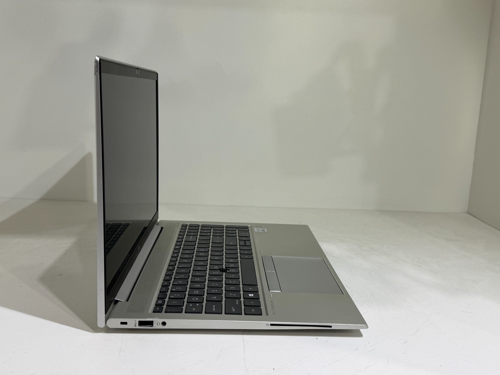 HP Elitebook 850 G7 Intel Core i7-10610U 1.80Ghz 8GB RAM 256GB SSD Win 11