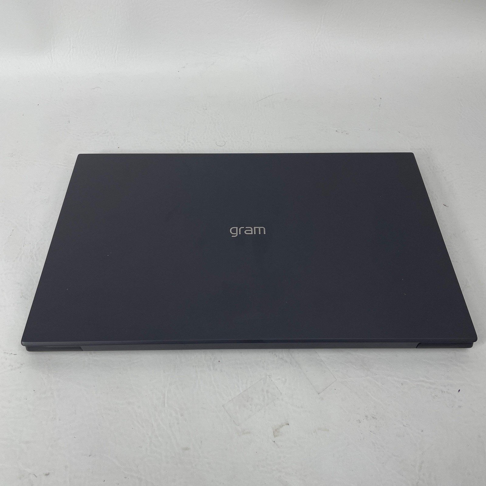 LG Gram 15Z90Q 15.6″ i5-1240P 1.7GHz 16GB RAM 512GB SSD
