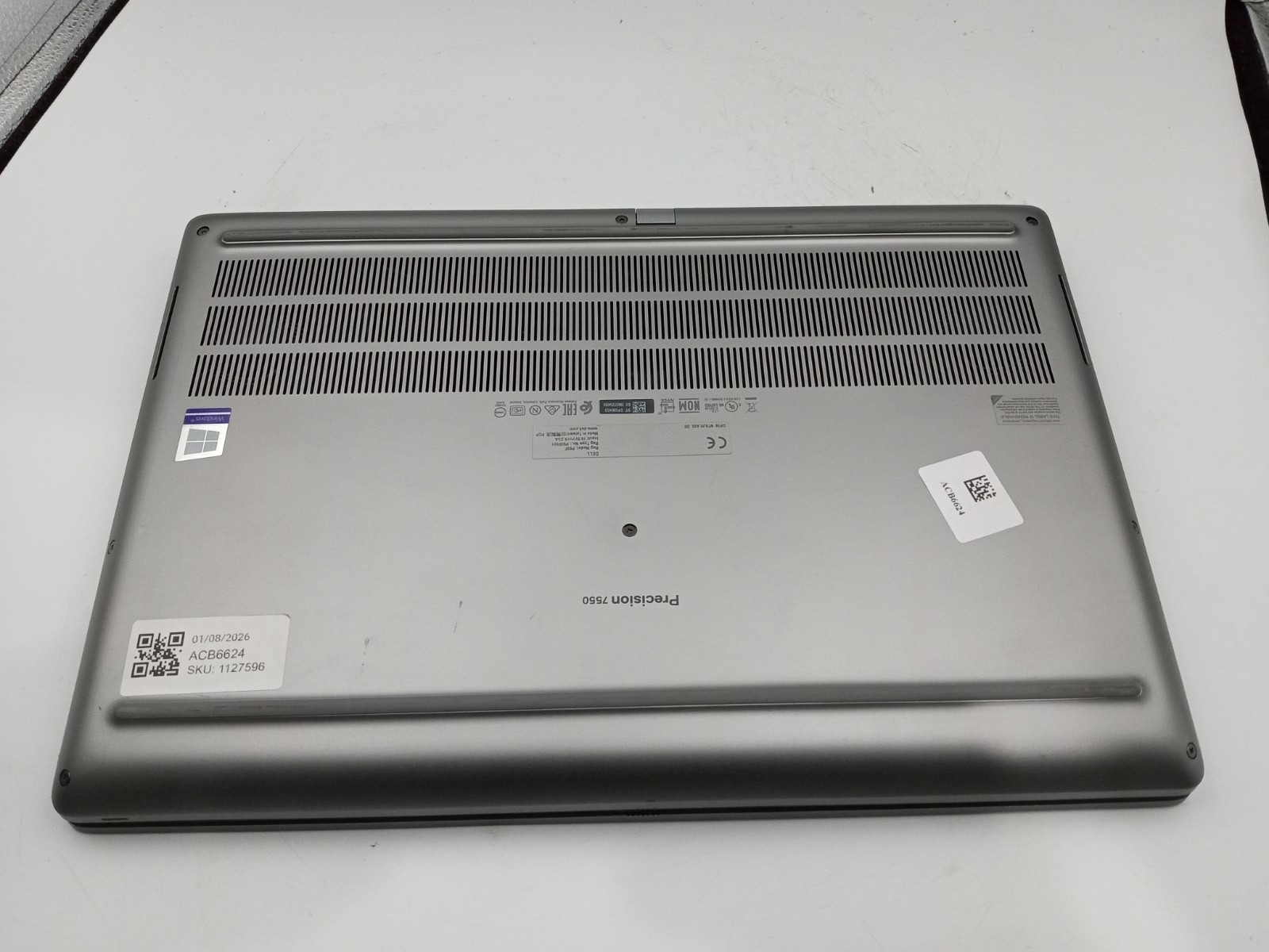 Dell Precision 7550 15″ Intel i7-10875H 4GB RAM 128GB SSD Win11 T1000 – READ -RR