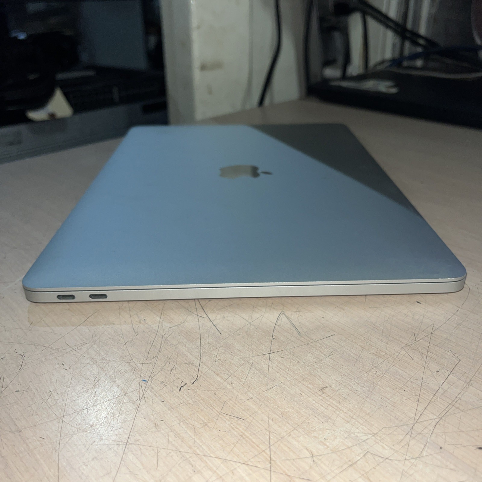 APPLE MACBOOK PRO 13″ MID-2017 CORE I5-7360U 2.3GHZ 8GB RAM NO SSD