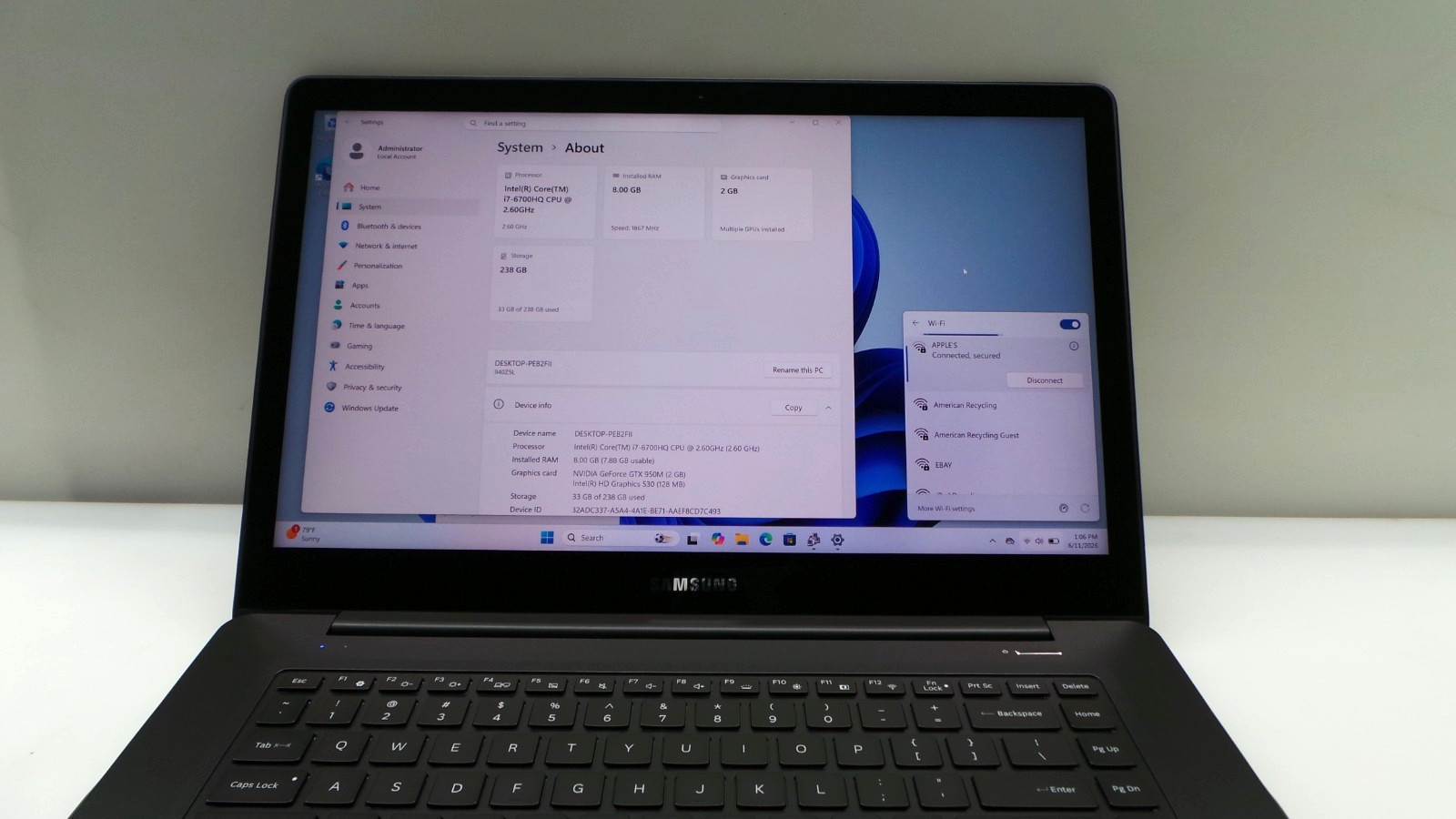 Samsung Notebook NP940Z5L | 15.6″ | i7-6700HQ | 8GB 256GB SSD | Touchscreen