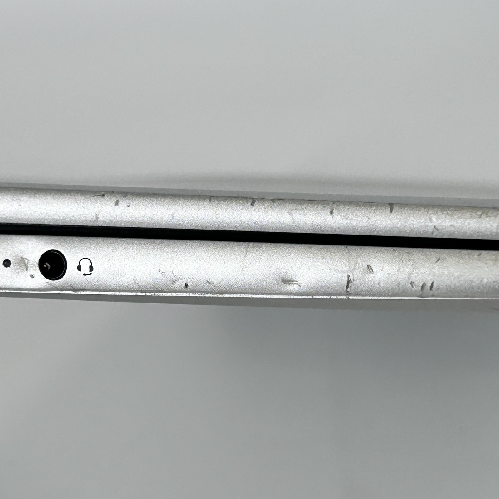 HP Envy x360 15.6 Silver FHD TOUCH i5-1135G7 2.40GHz 8GB 256GB SSD Bad Trackpad