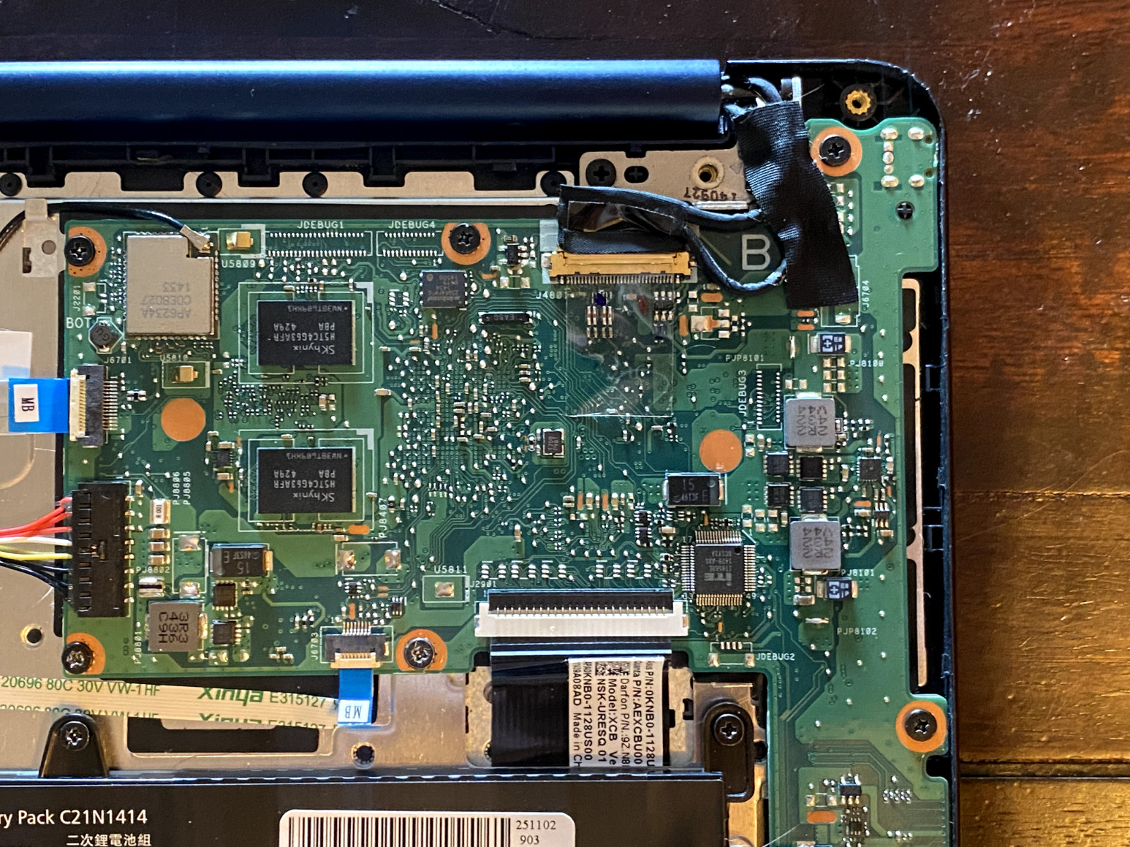 ASUS EeeBook X205T Laptop & Chargers | For Parts/Repair (Turns on, Can’t Charge)