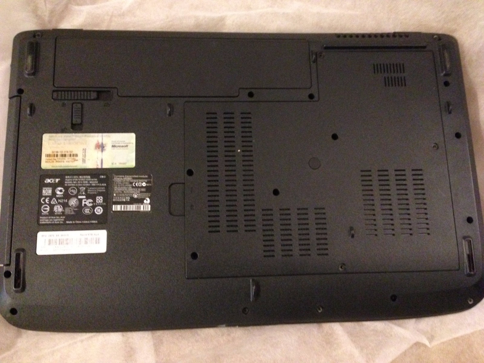 Acer Aspire 5735-4624 Laptop COMPUTER WORKS Fine may Laptop Easy to use