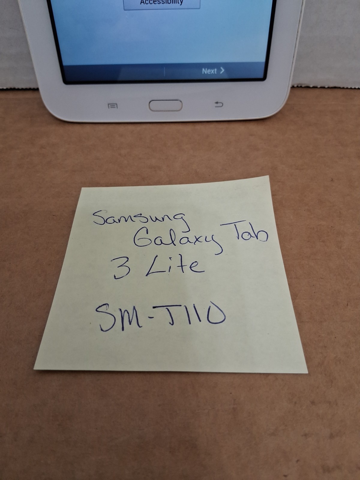 Samsung Galaxy Tab 3 Lite 7.0 (SM-T110) – For Parts Or Use Read Description