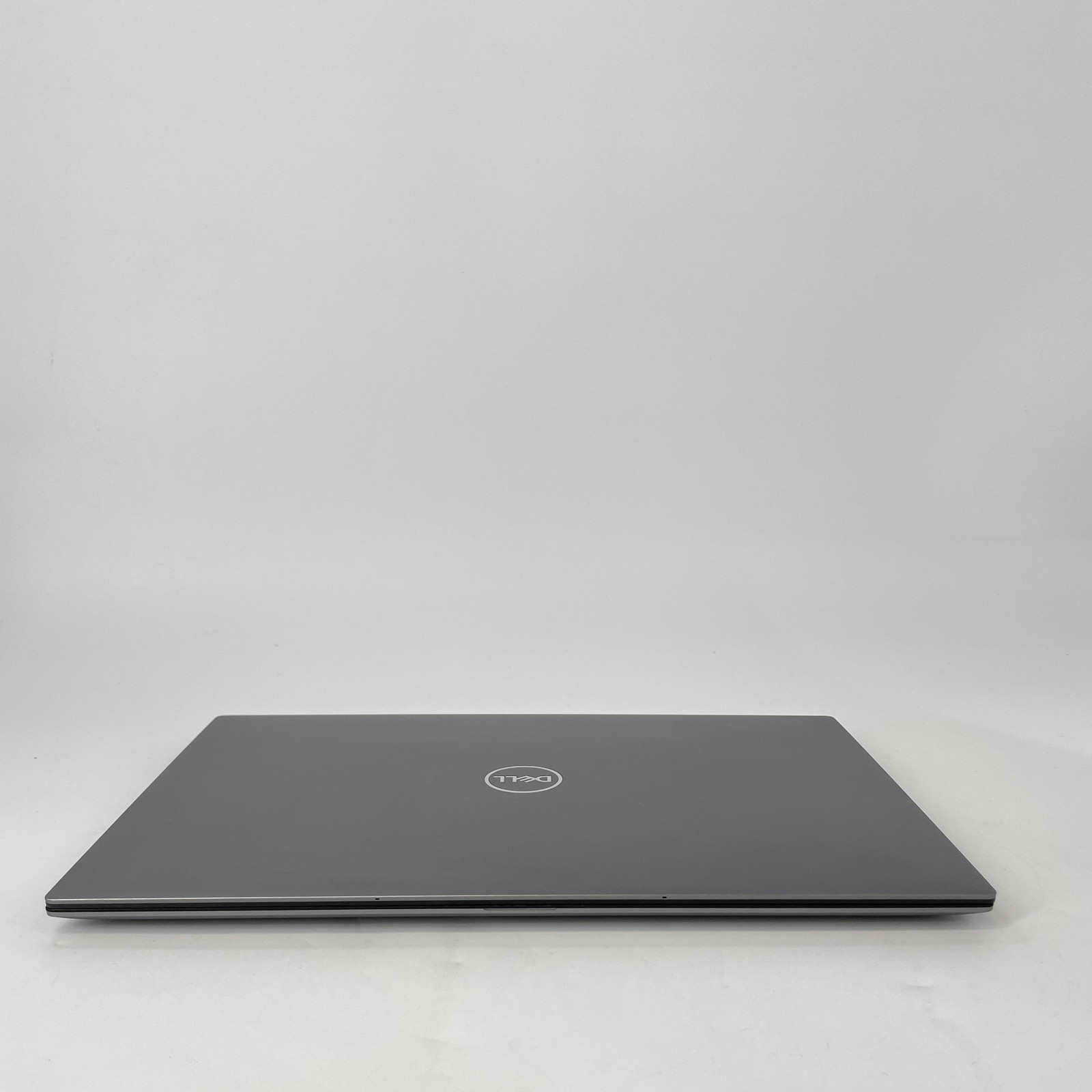 Dell Precision 5570 15.6 Gray FHD+ 2.5GHz i9-12900H 8GB 1TB SSD NVIDIA RTX A2000
