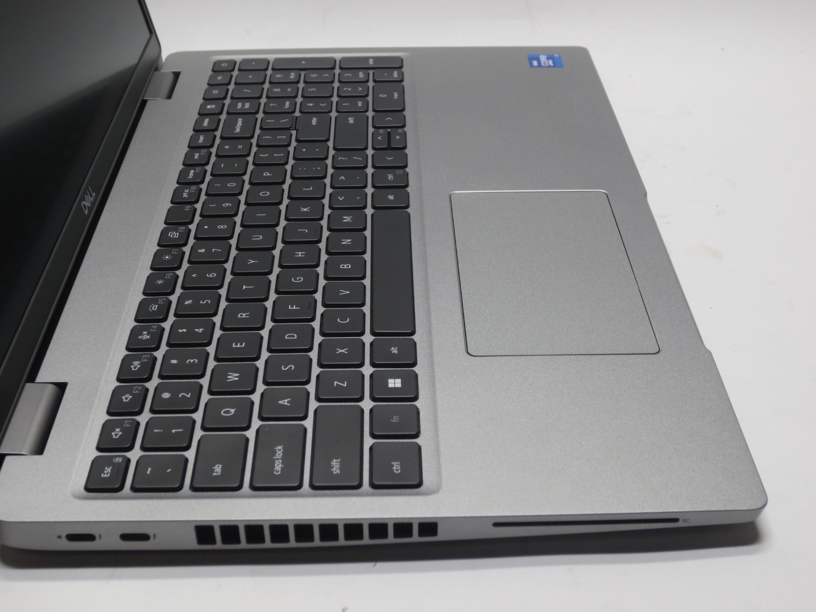 Dell Latitude 5520 15.6” 1.8GHz i7-1185G7 16GB RAM 512GB NVME SSD WIN11 WiFi FHD