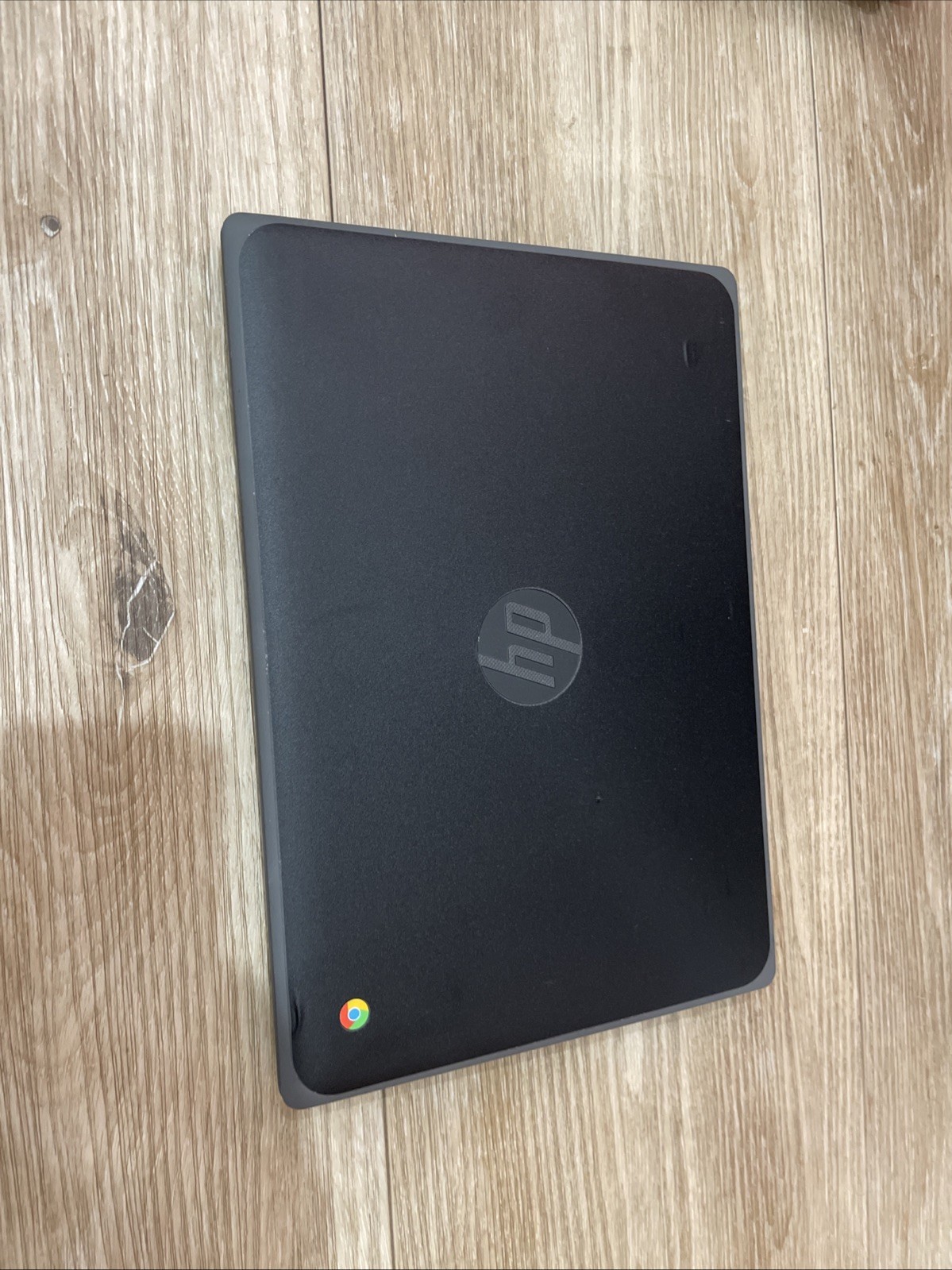 HP 11A G8EE Chromebook 11.6″ 4GB 32GB, Invlude Charger