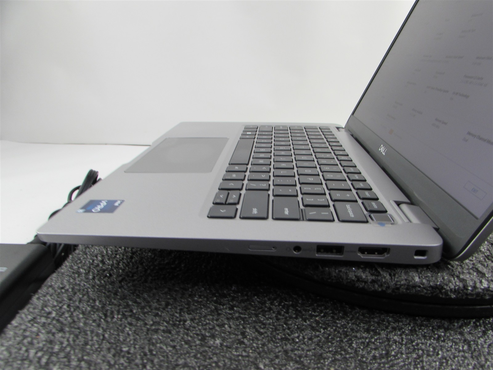 DELL LATITUDE 5340 1920X1080 FHD TOUCHSCREEN I5-1345U 512GB SSD 16GB RAM NO O.S