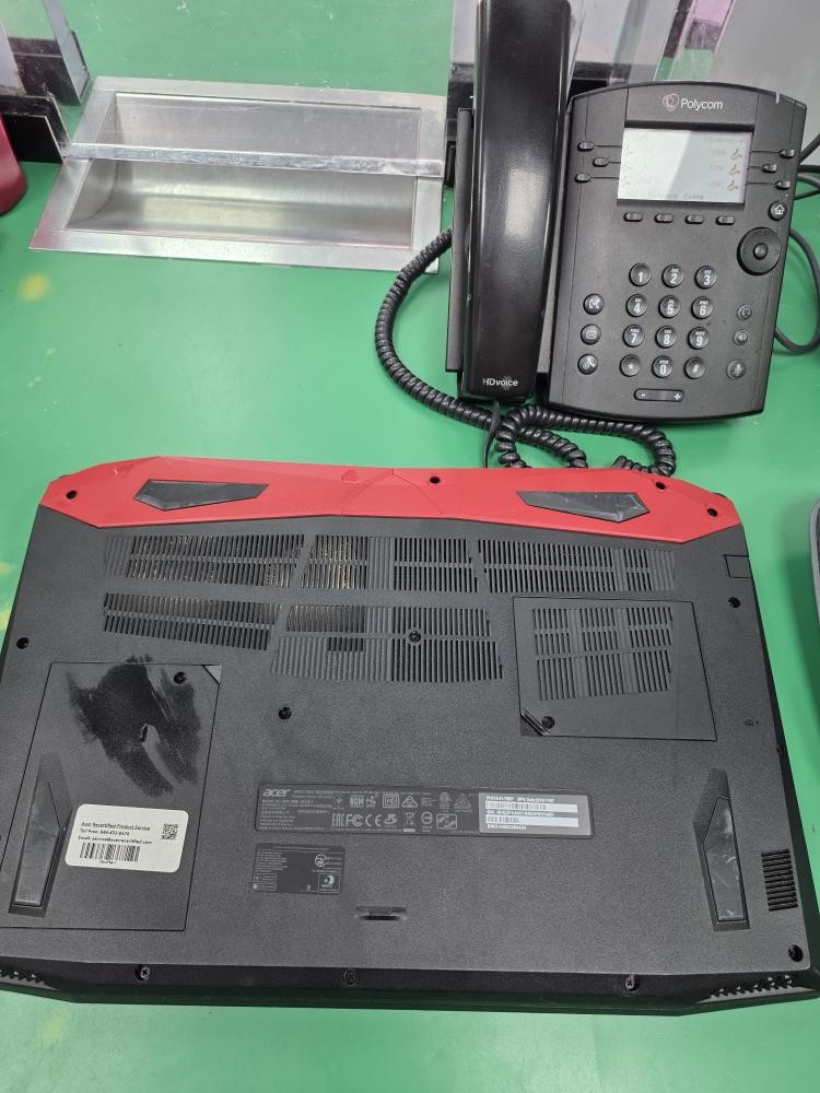 ACER PREDATOR HELIOS 300 N17C1 (E13007101)