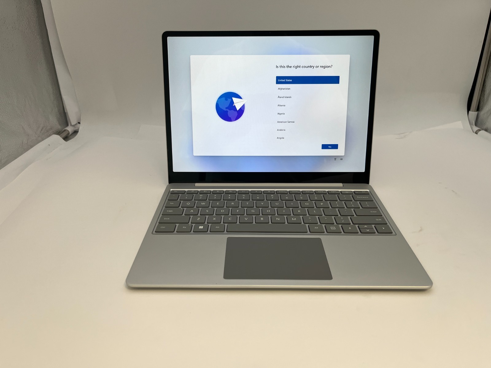 MICROSOFT SURFACE LAPTOPGO 2 (2013) i5-1135G7 8GB DDR5 RAM 128GB NVME WIN 11 PRO