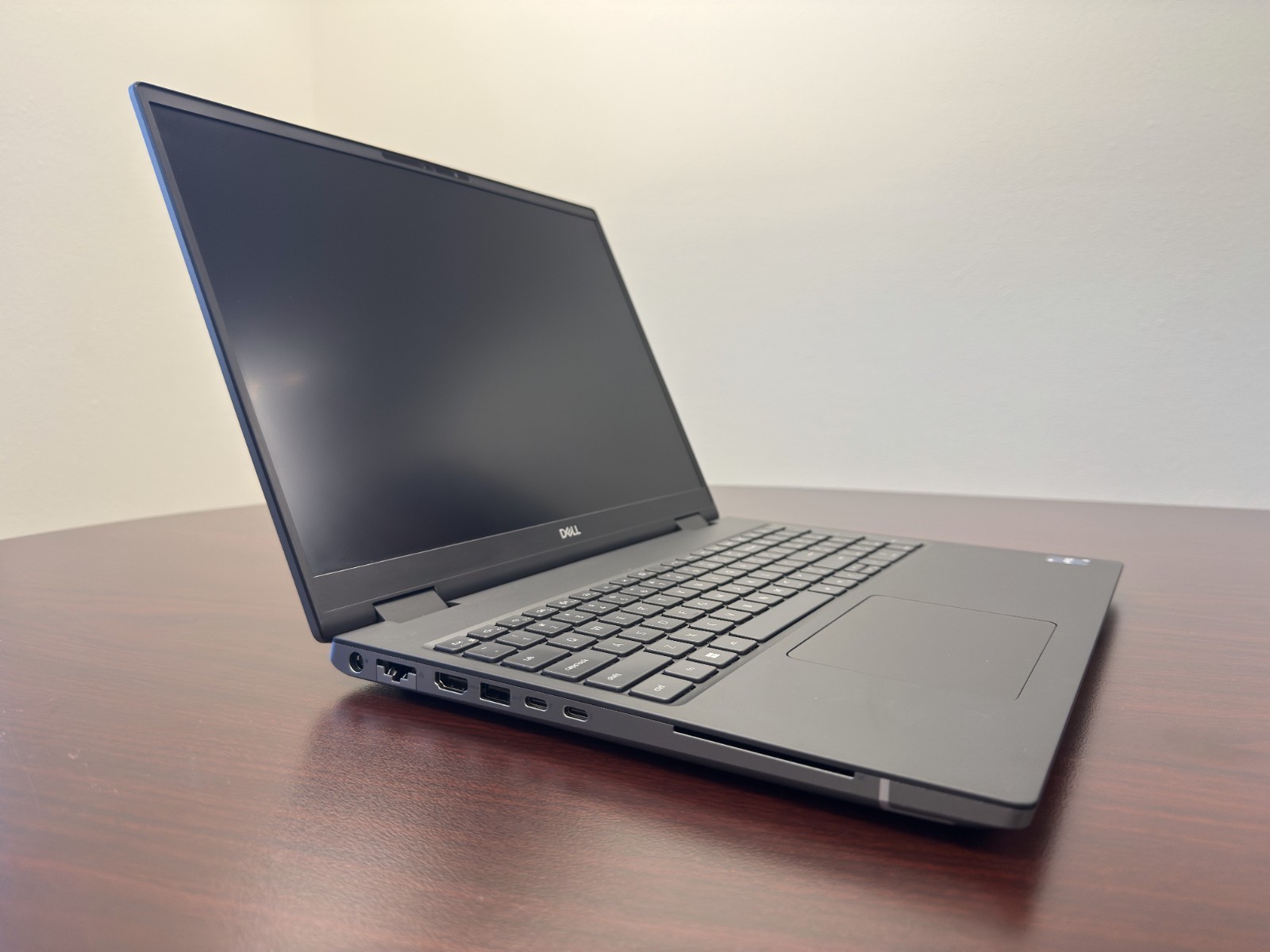 Dell Precision 7670 16″ Laptop