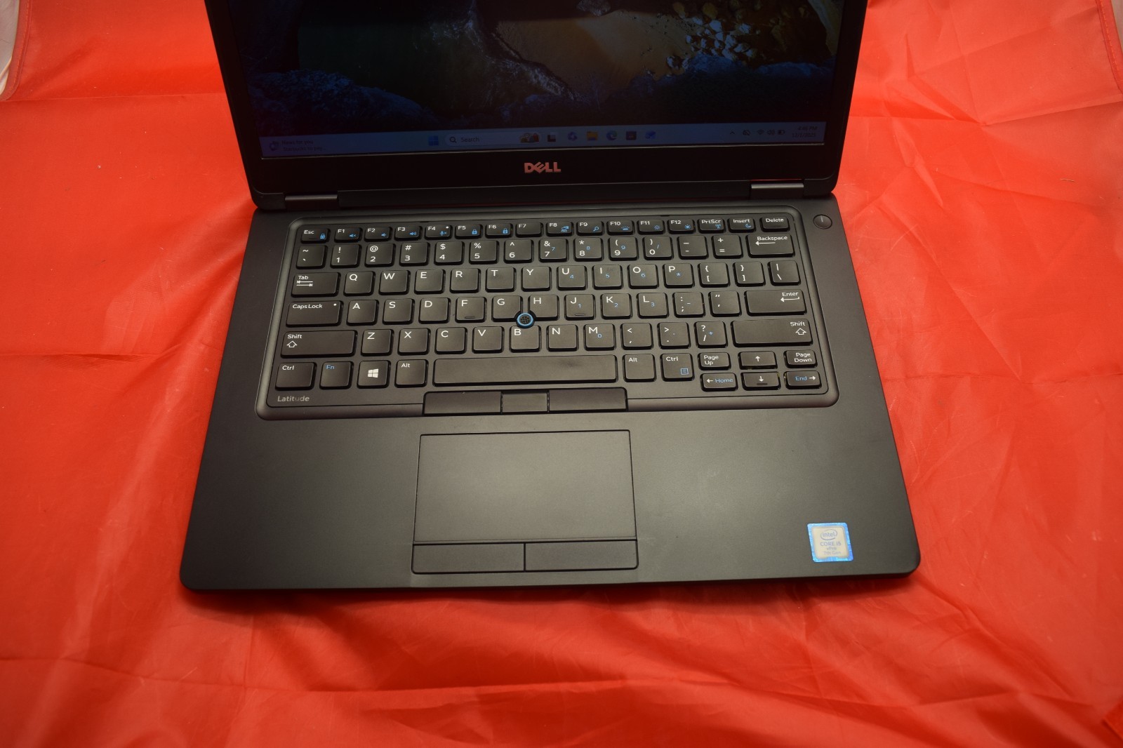 BROKEN KEYBOARD Dell Latitude 5480 14 Laptop Intel Core i5-7440HQ 2.80GHz