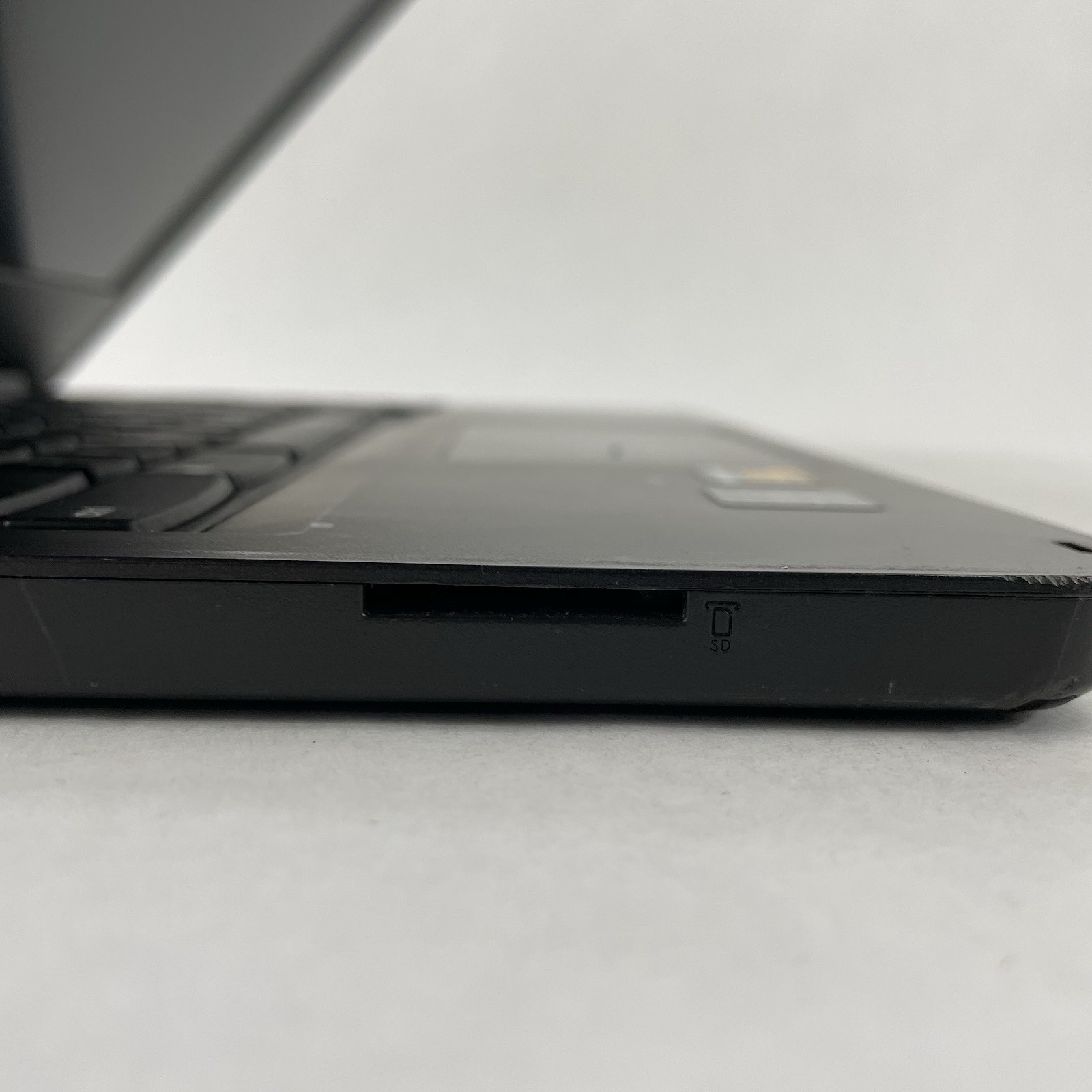 Lenovo ThinkPad 11E Chromebook 11.6″ Celeron N2440 1.83 GHz 4 GB RAM 16 GB HDD