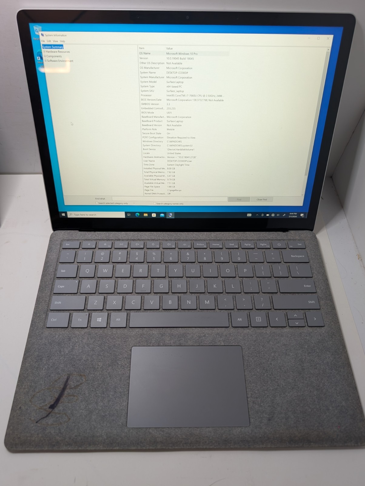 Microsoft Surface Laptop 13.5″ i7-7660U 8GB RAM 256GB SSD Touch Win10 Pro Read